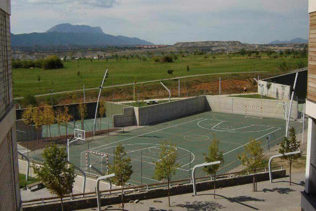 Precioso Apartamento Campo Golf Huesca Ngoại thất bức ảnh